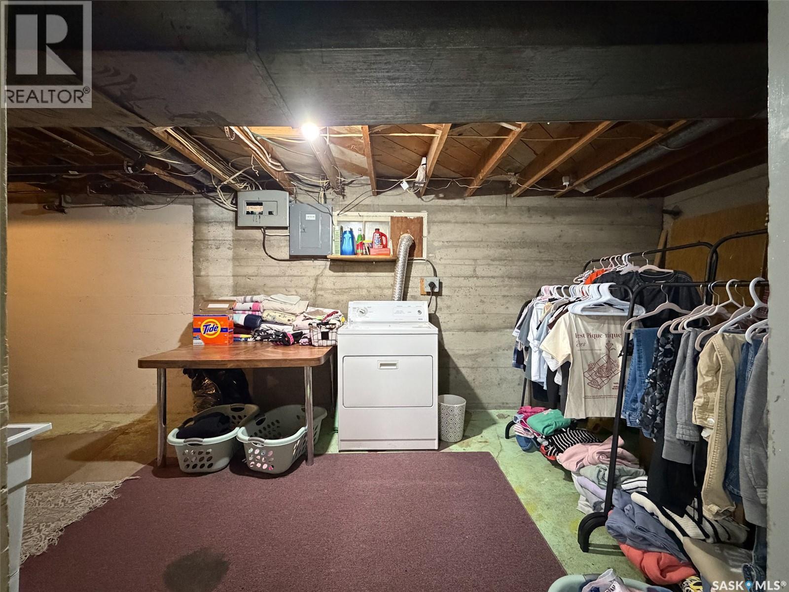 442 Front Street W Property Photo 28