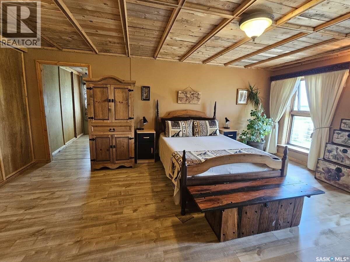 Se29 25 5 W2 Rm 244 Property Photo 14