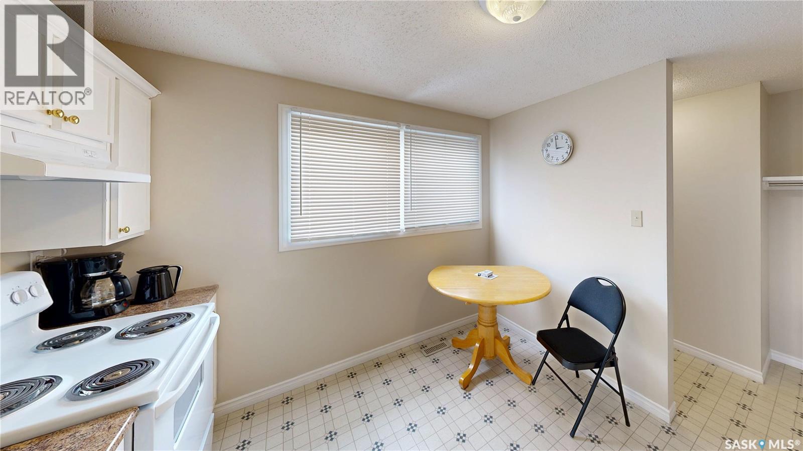 6 Mackenzie Mews Property Photo 10