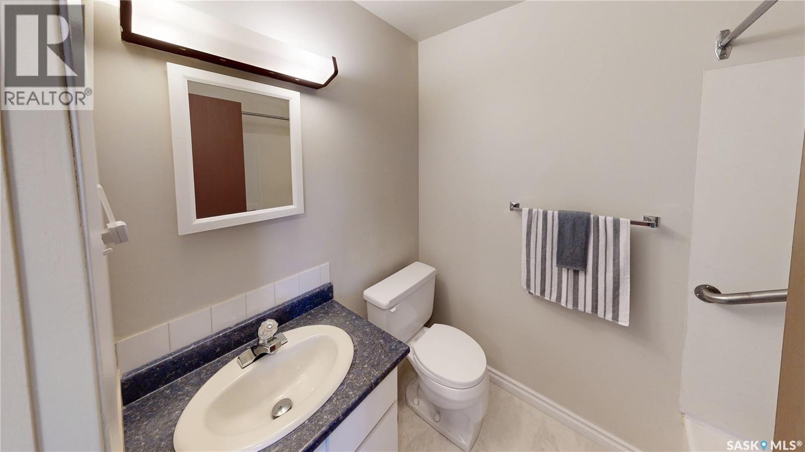 6 Mackenzie Mews Property Photo 16