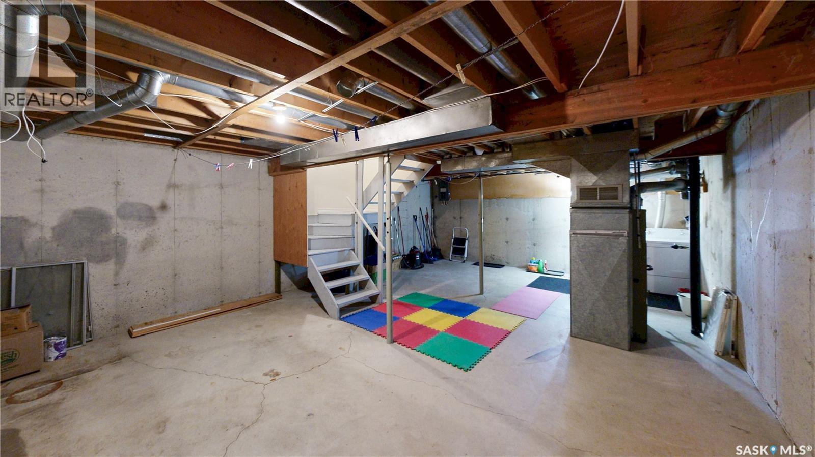 6 Mackenzie Mews Property Photo 25