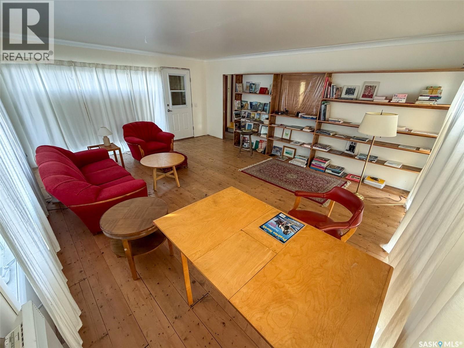 508 4th Street N Property Photo 12