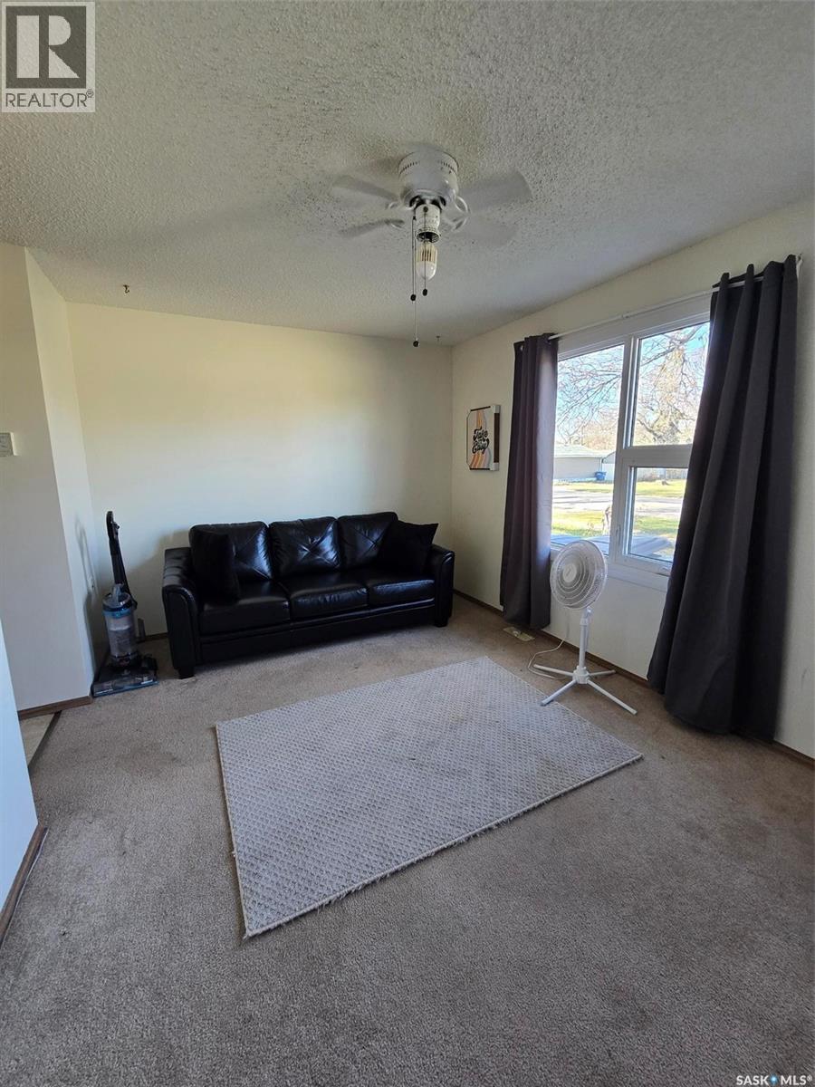 413 - 415 Calgary Street Property Photo 10