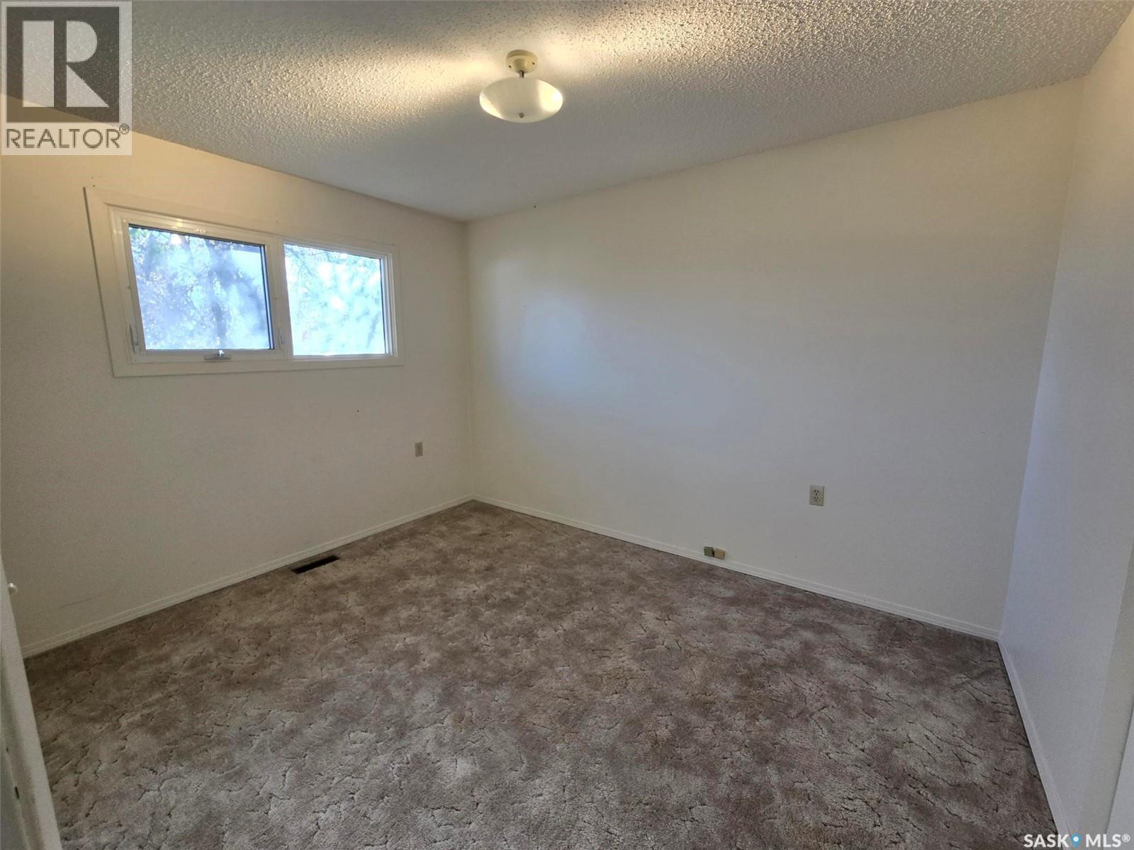 413 - 415 Calgary Street Property Photo 18