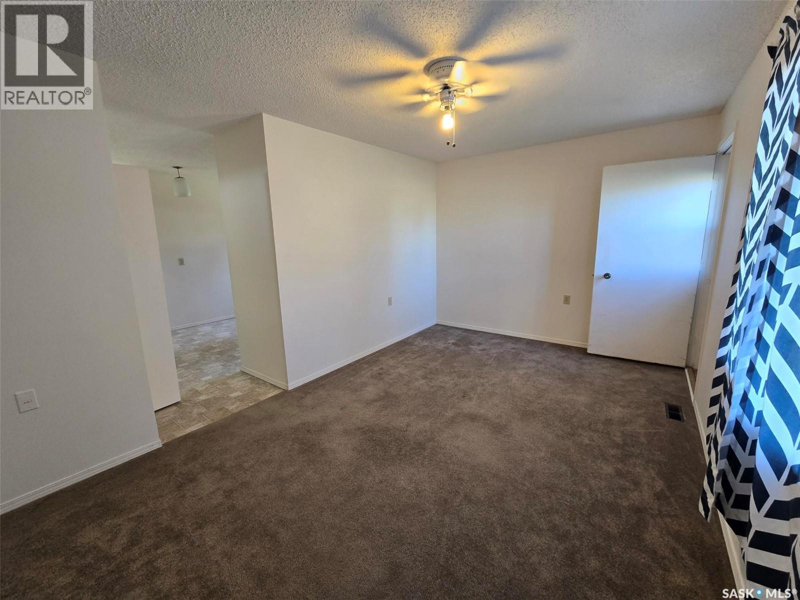 413 - 415 Calgary Street Property Photo 23