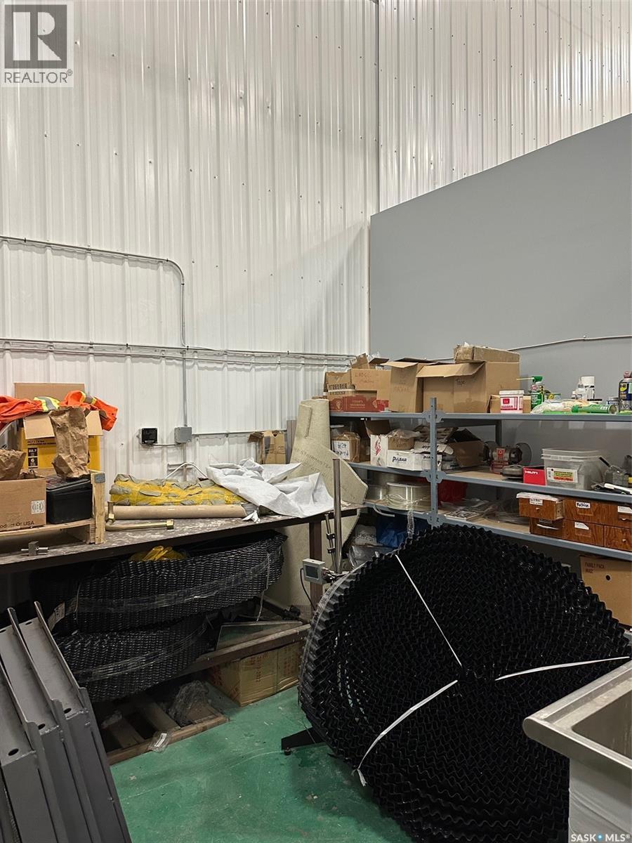 102 Industrial Drive Property Photo 16
