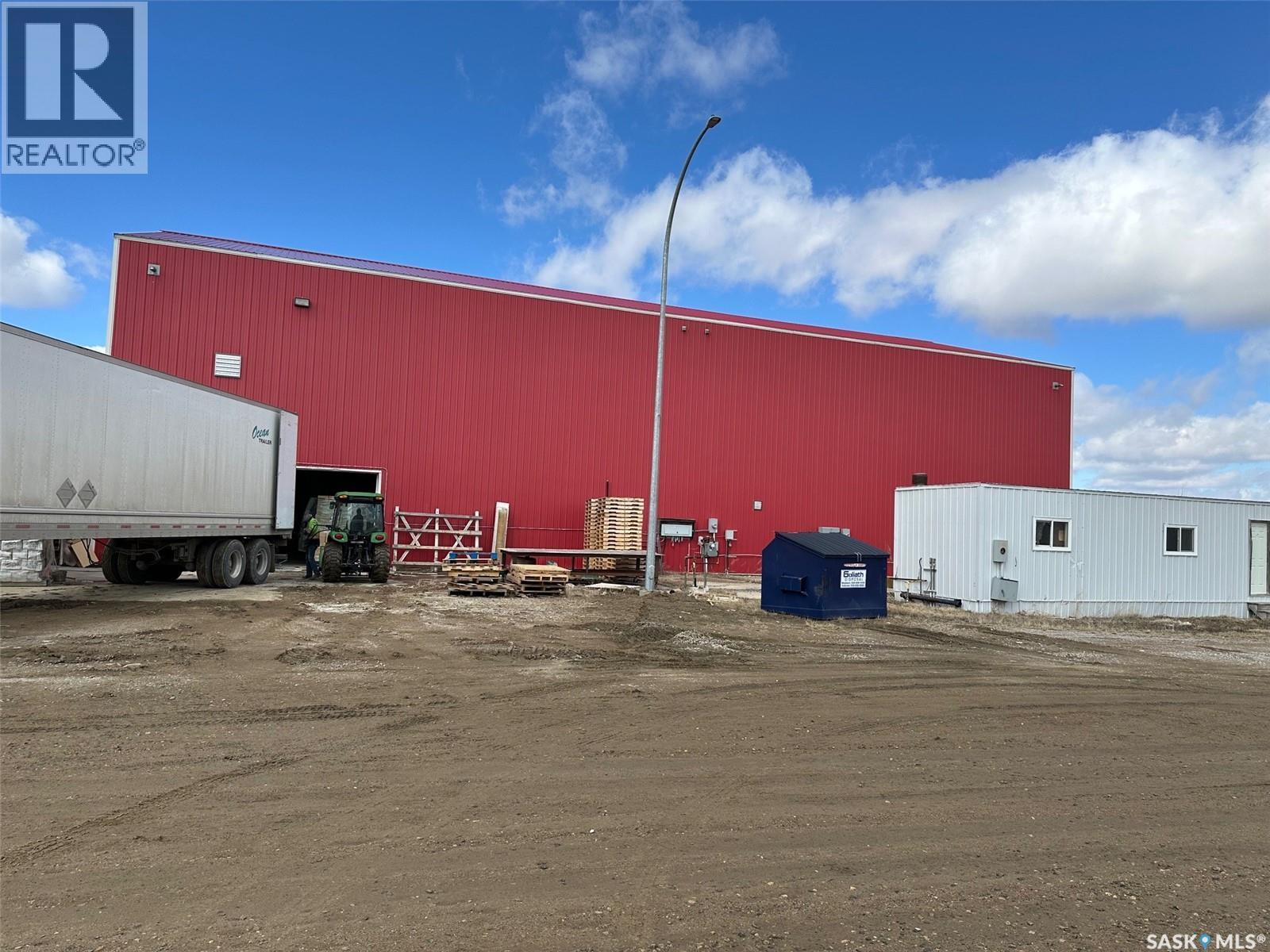 102 Industrial Drive Property Photo 28