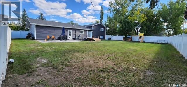 613 Peters Avenue Property Photo 3