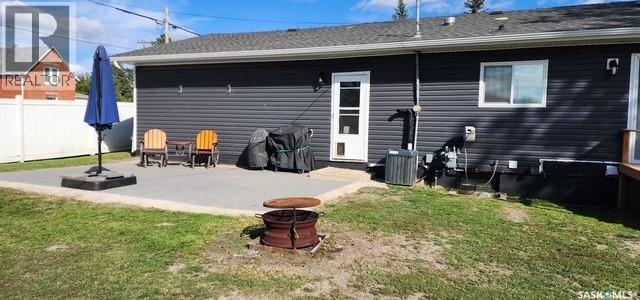 613 Peters Avenue Property Photo 4