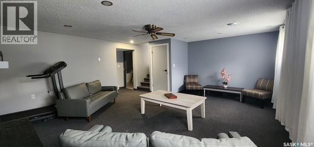 613 Peters Avenue Property Photo 17
