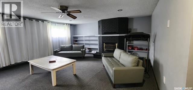 613 Peters Avenue Property Photo 18