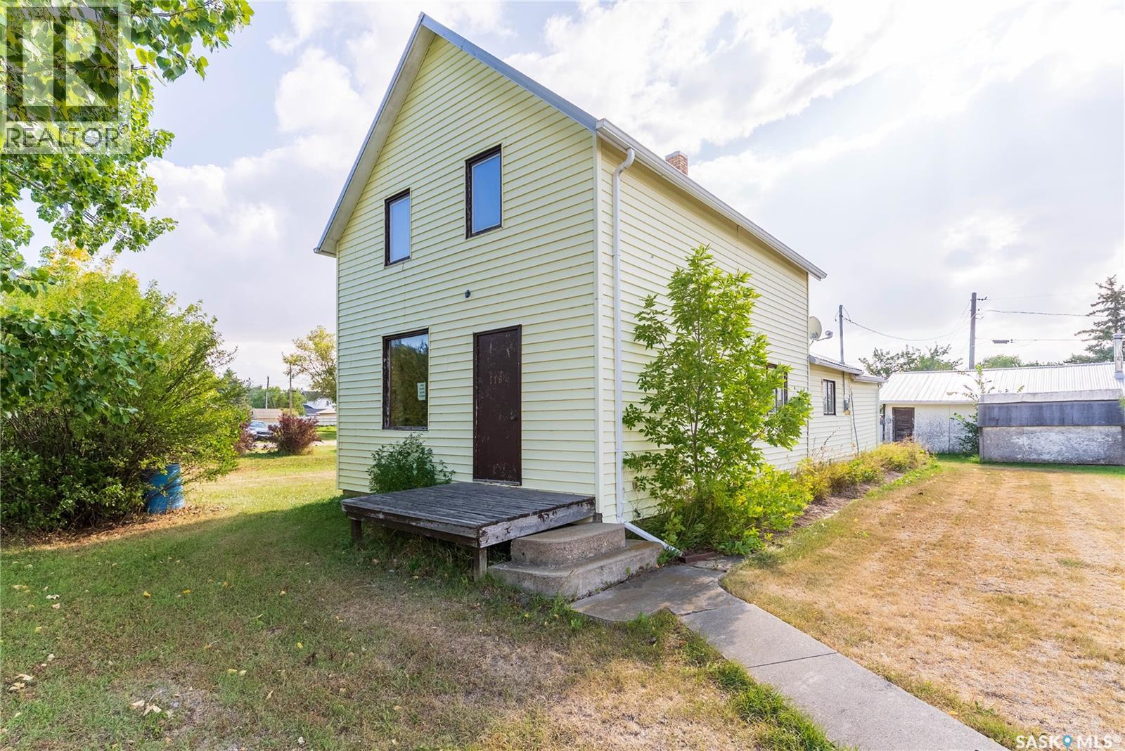 116 Rouleau Street Property Photo 1