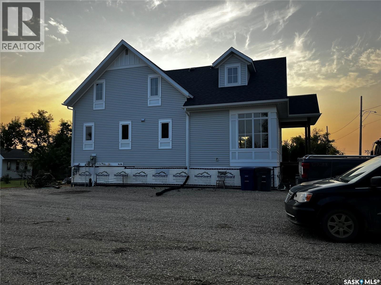 1306 Assiniboia Avenue Property Photo 5
