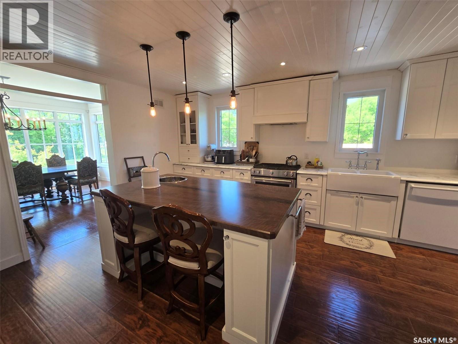 1306 Assiniboia Avenue Property Photo 17