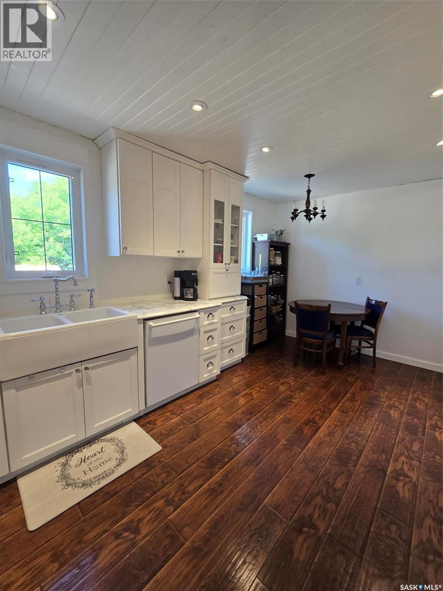 1306 Assiniboia Avenue Property Photo 18