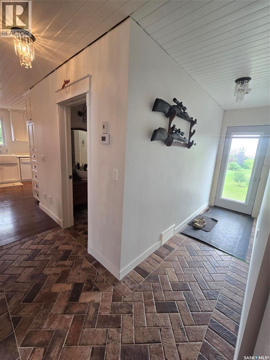 1306 Assiniboia Avenue Property Photo 31
