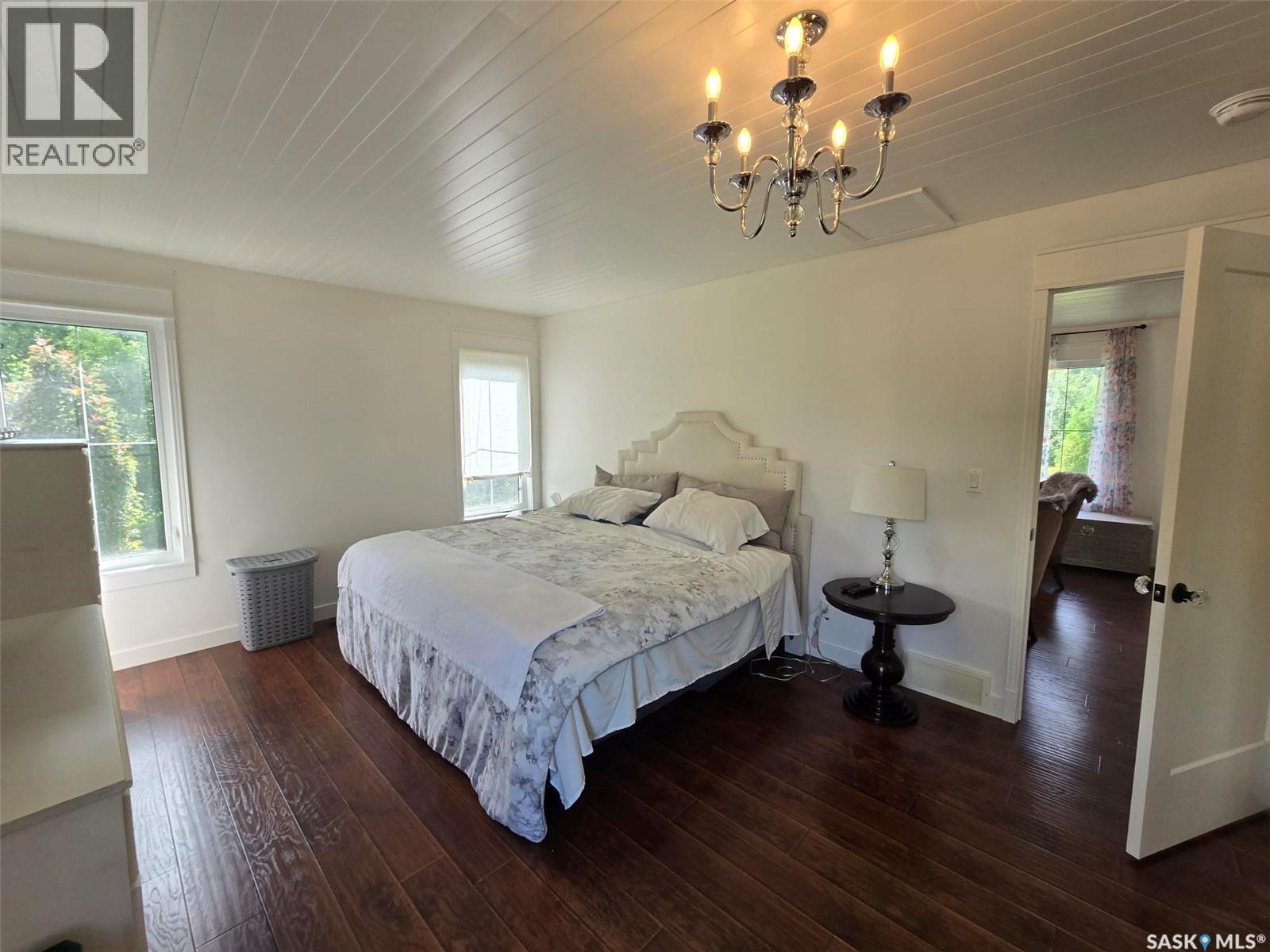 1306 Assiniboia Avenue Property Photo 34