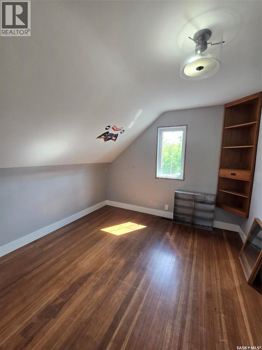 1306 Assiniboia Avenue Property Photo 59