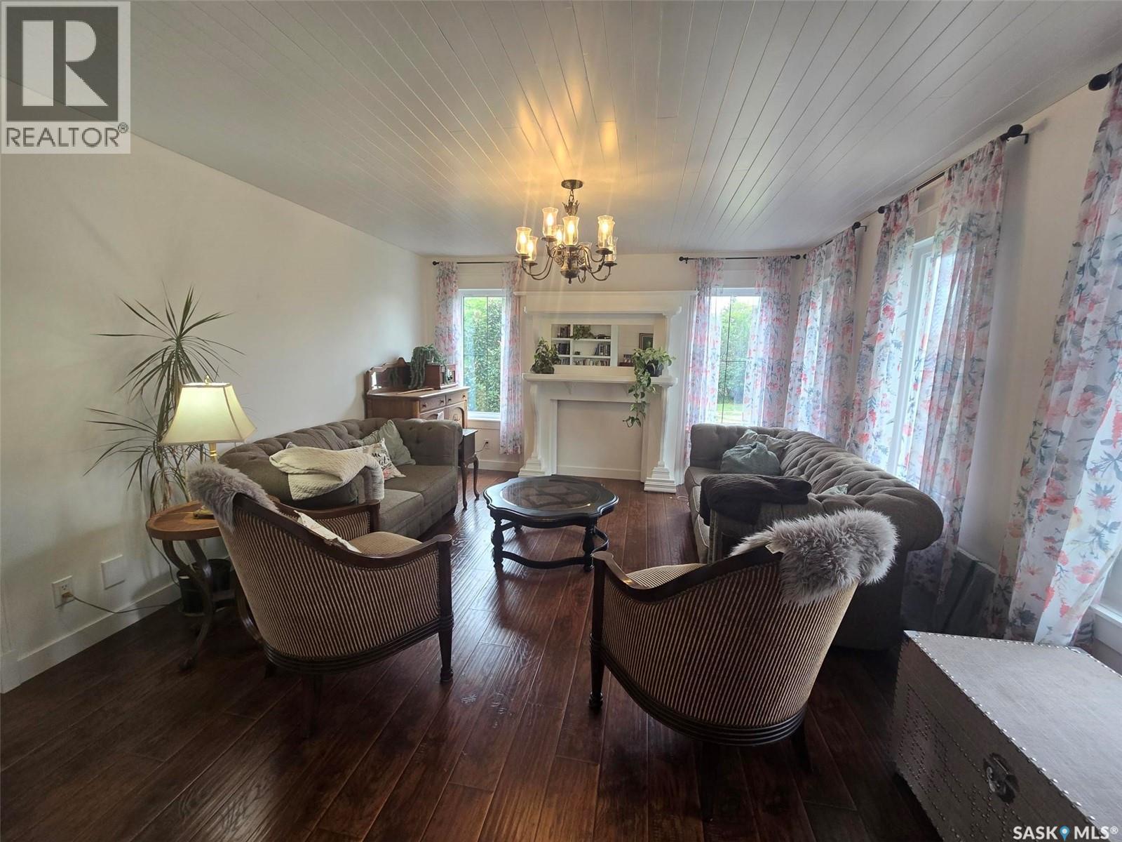 1306 Assiniboia Avenue Property Photo 70
