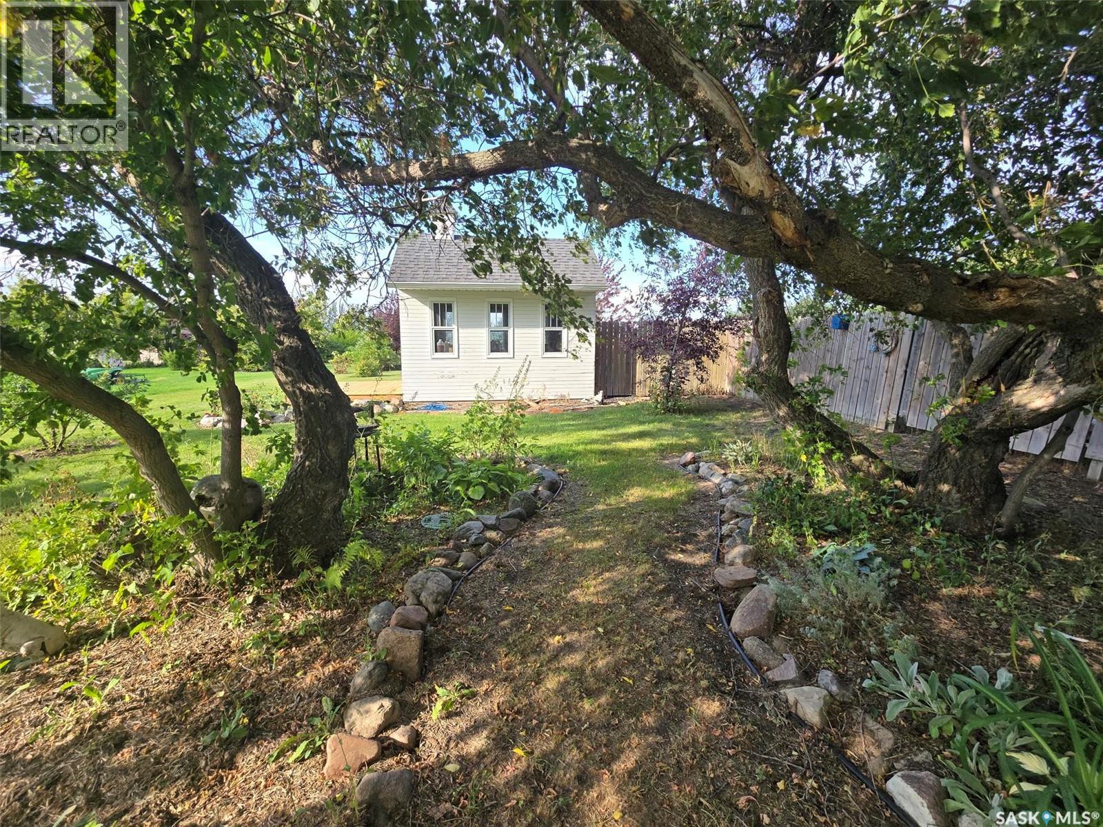 1306 Assiniboia Avenue Property Photo 76