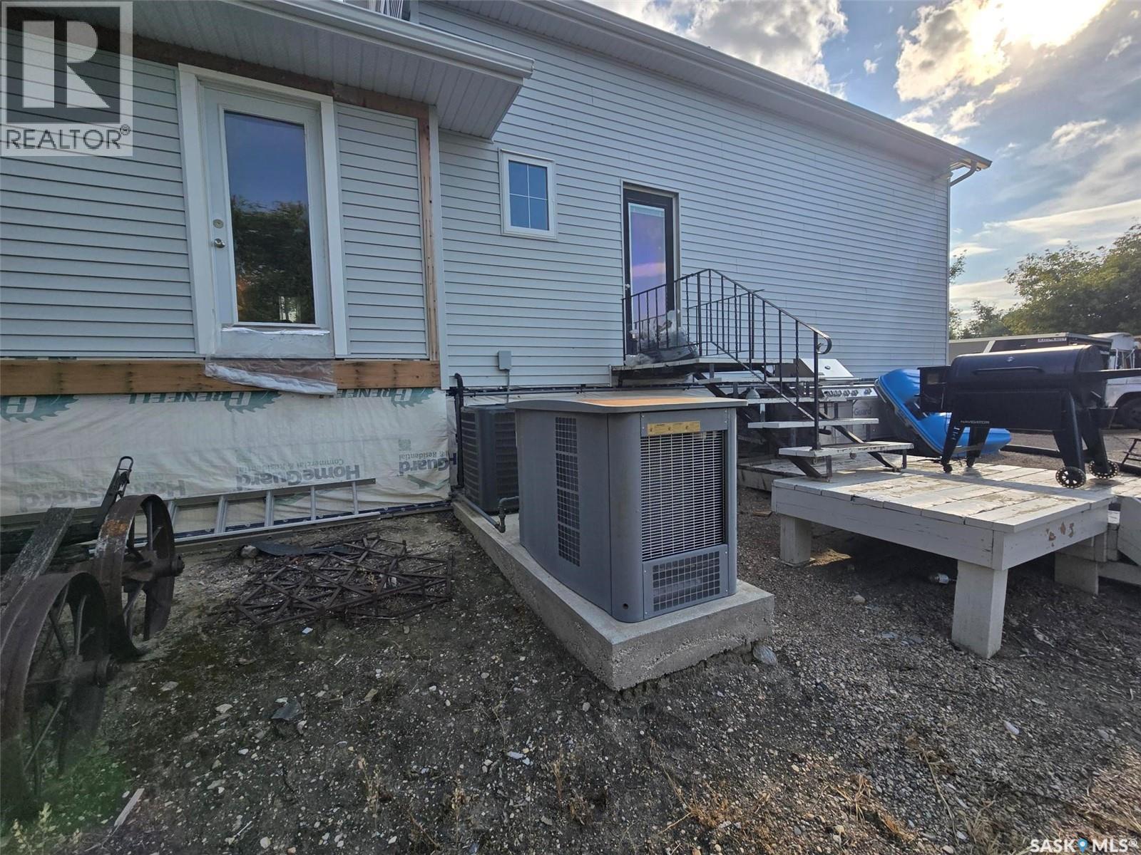 1306 Assiniboia Avenue Property Photo 78