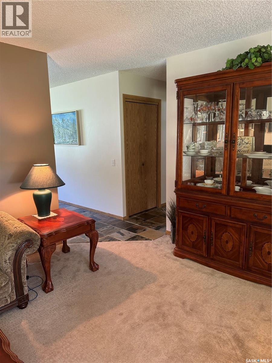 Crystal Lake Jewel Property Photo 10
