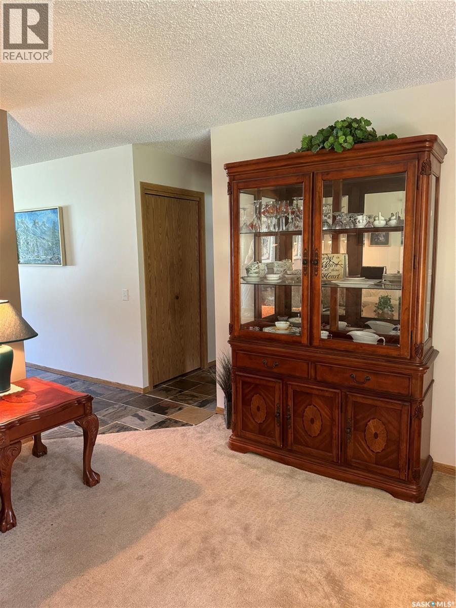 Crystal Lake Jewel Property Photo 11