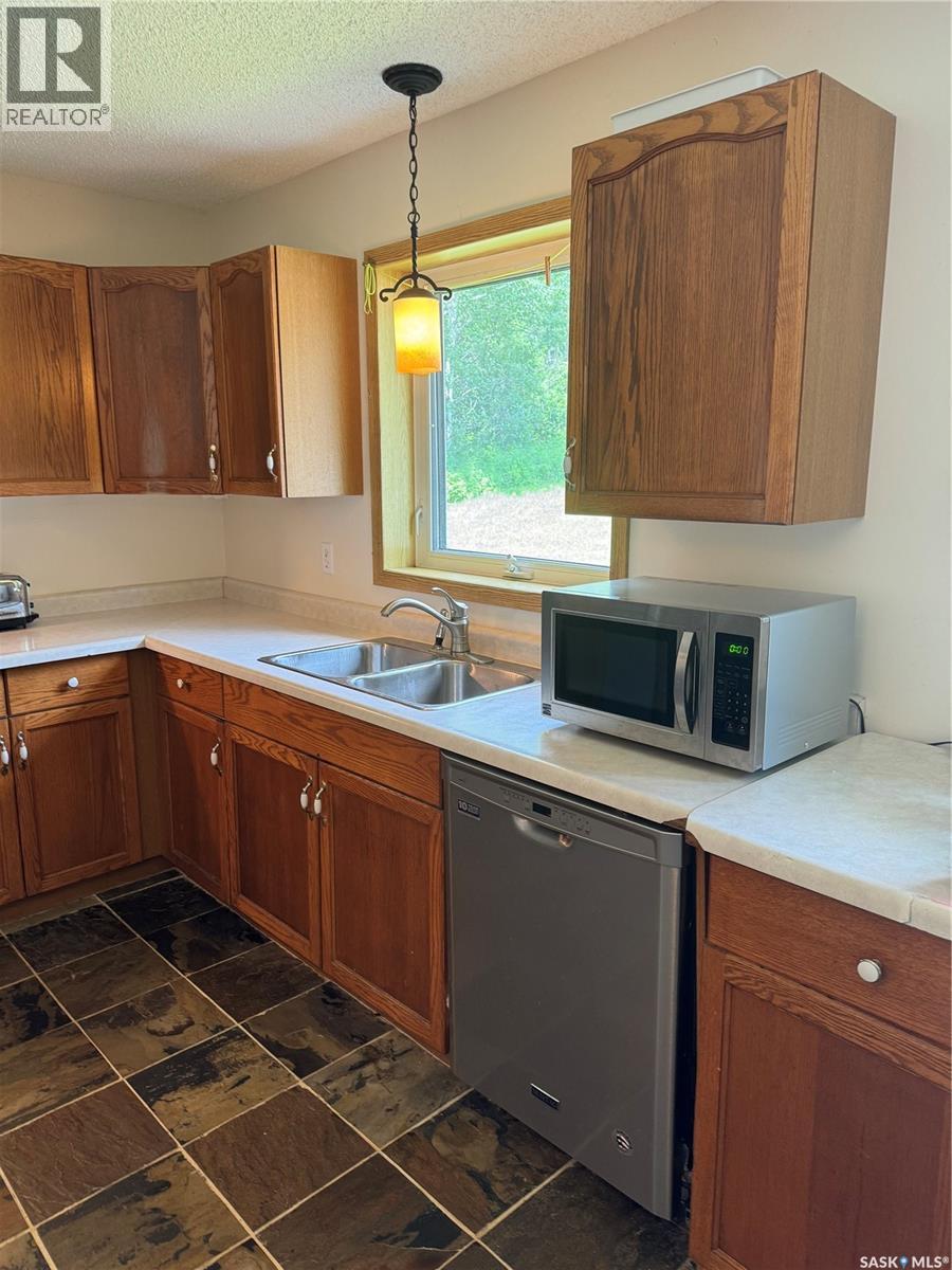 Crystal Lake Jewel Property Photo 16