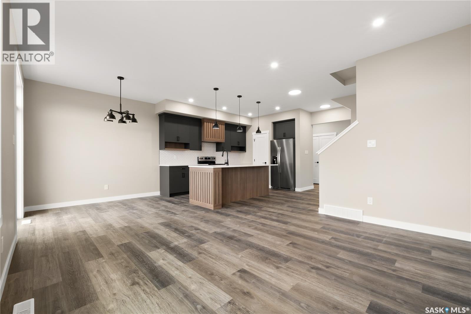315 Veterans Drive Property Photo 11