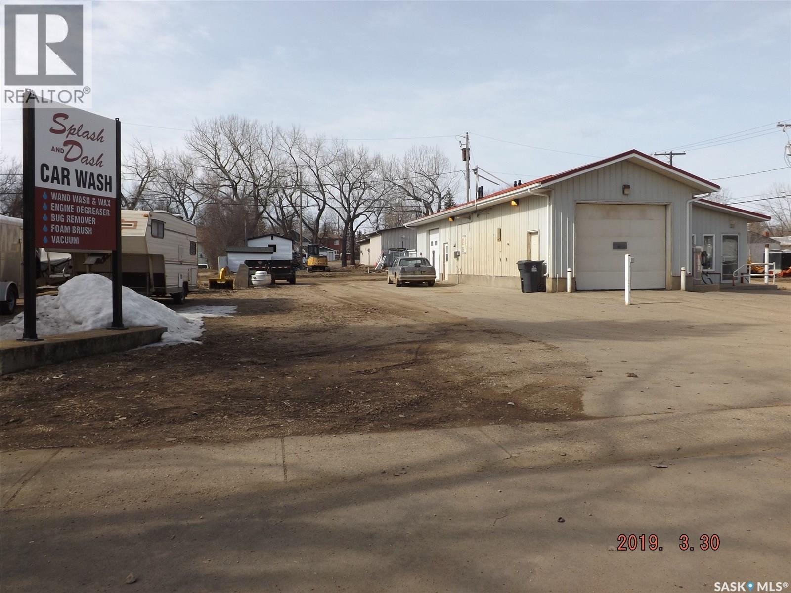 522 Mann Avenue Property Photo 1