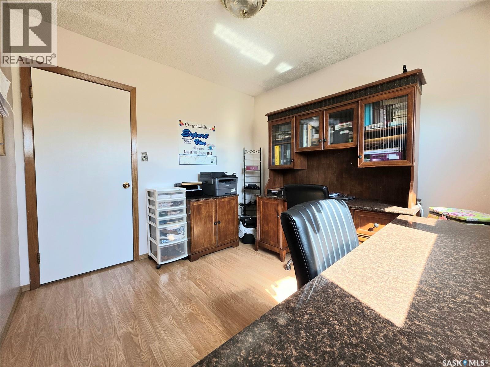 101 Fraser Avenue Property Photo 13