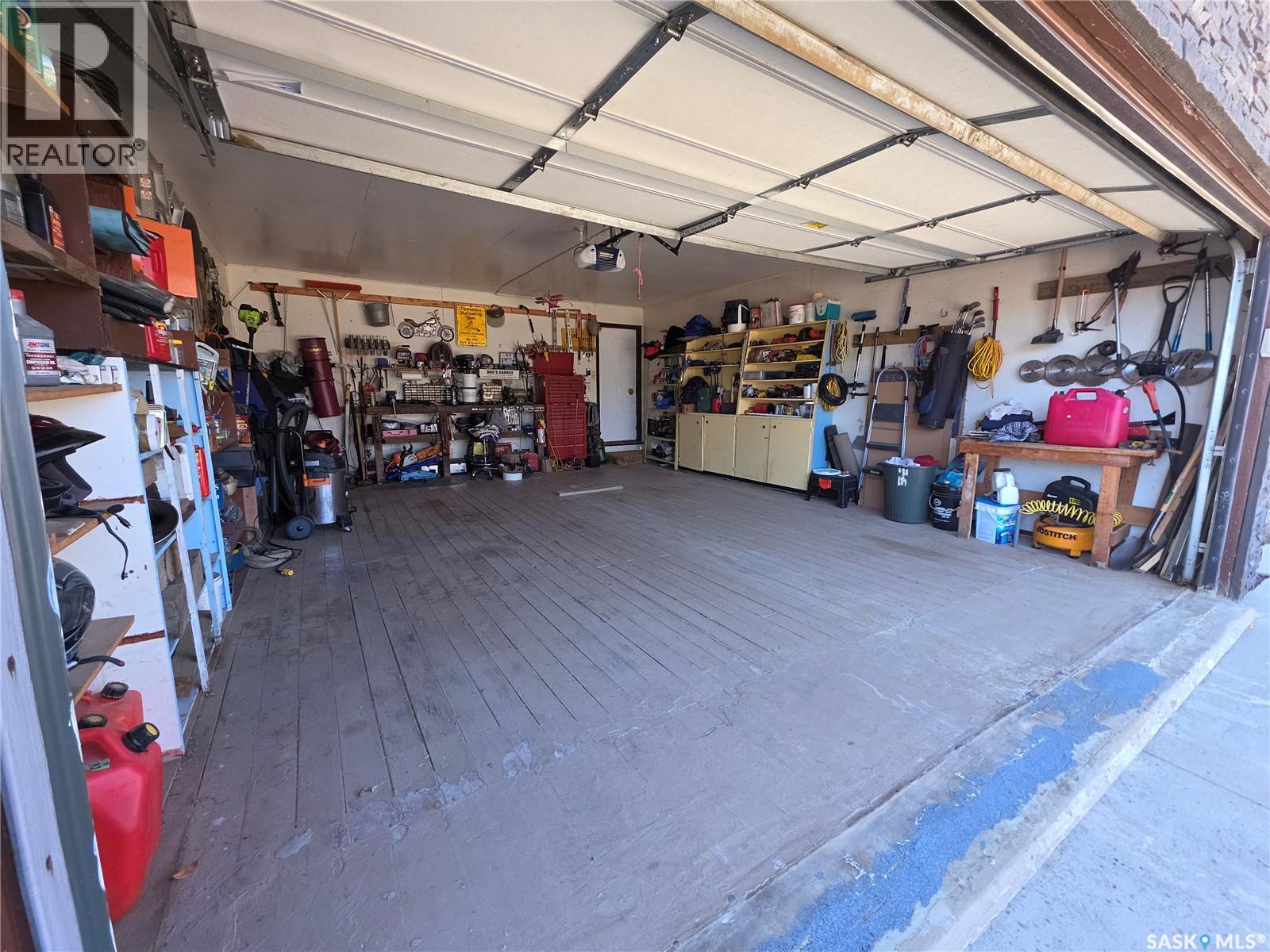 101 Fraser Avenue Property Photo 36