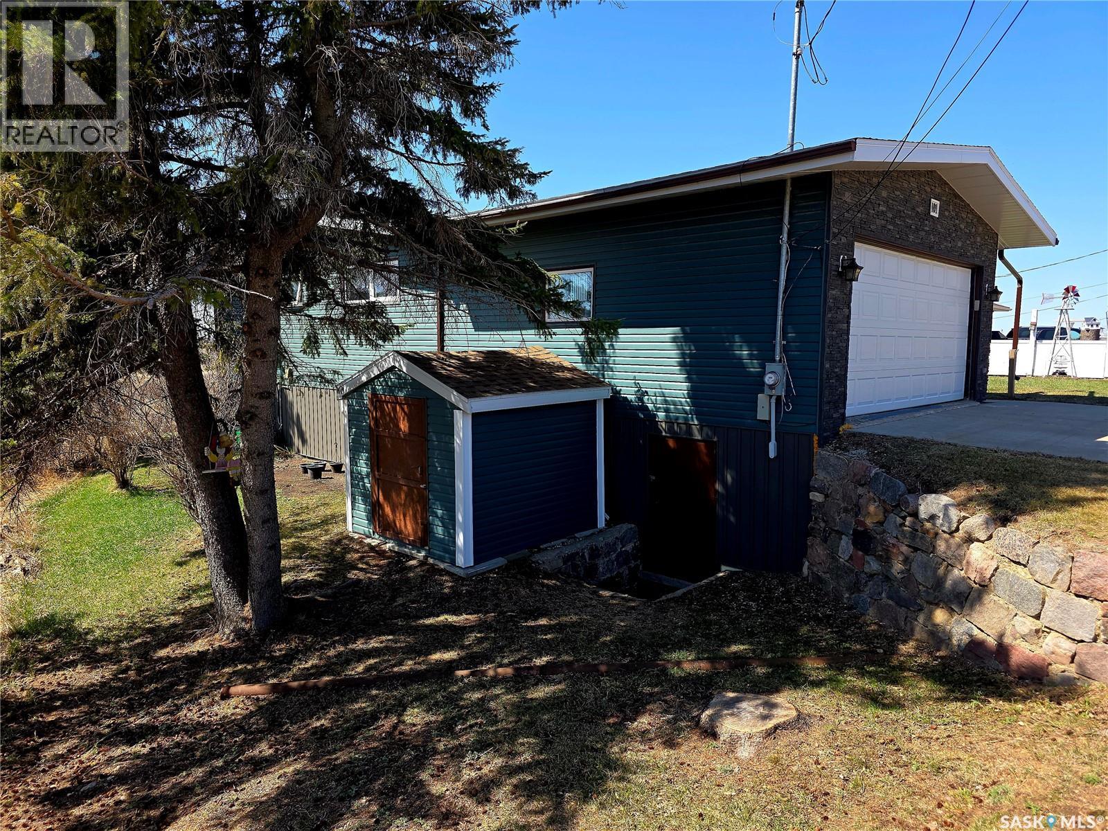 101 Fraser Avenue Property Photo 38
