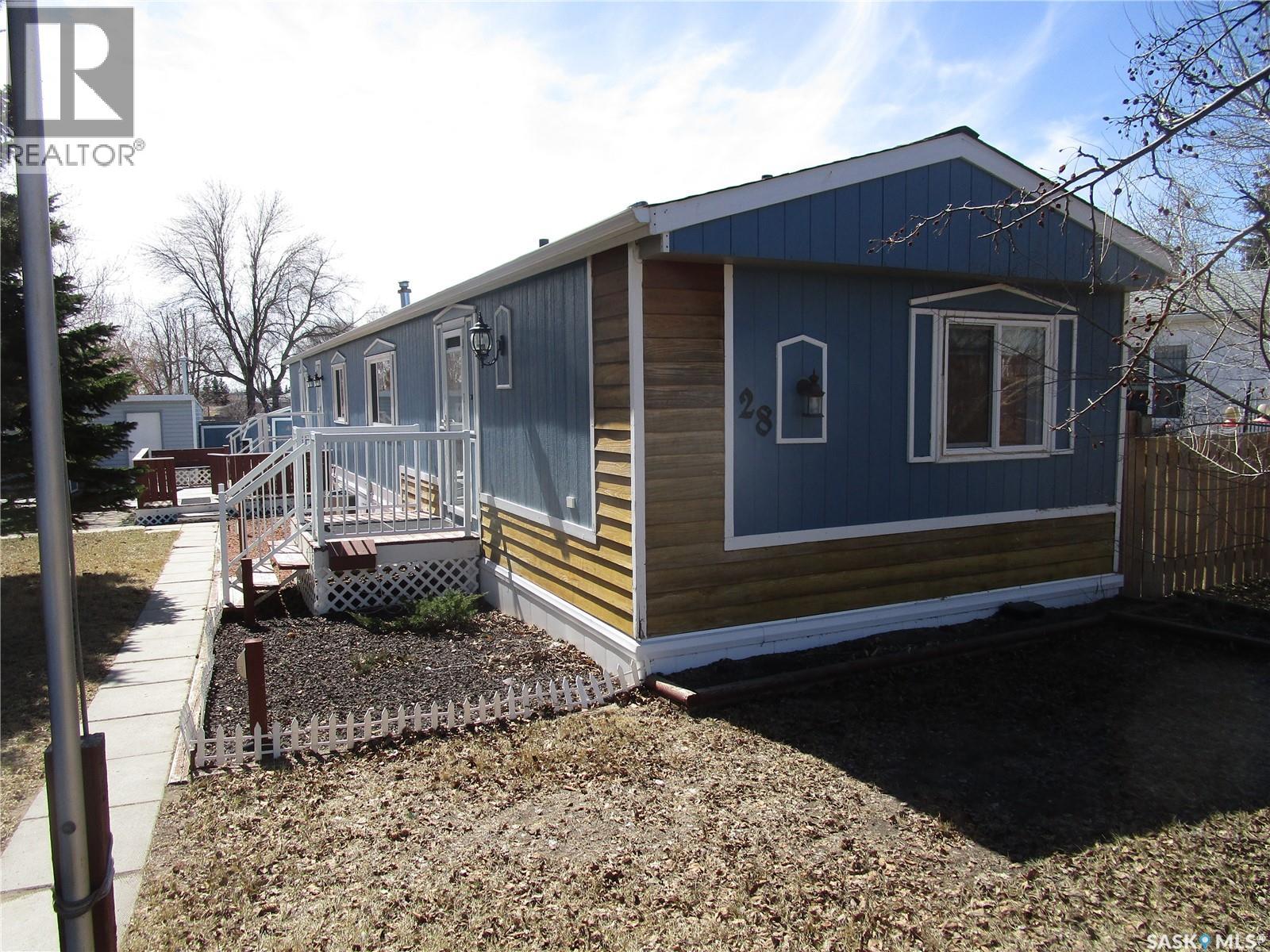 28 Crystal Drive Property Photo 1