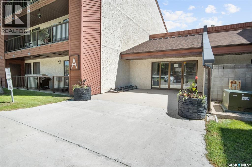 115a 4040 8th Street E Property Photo 2