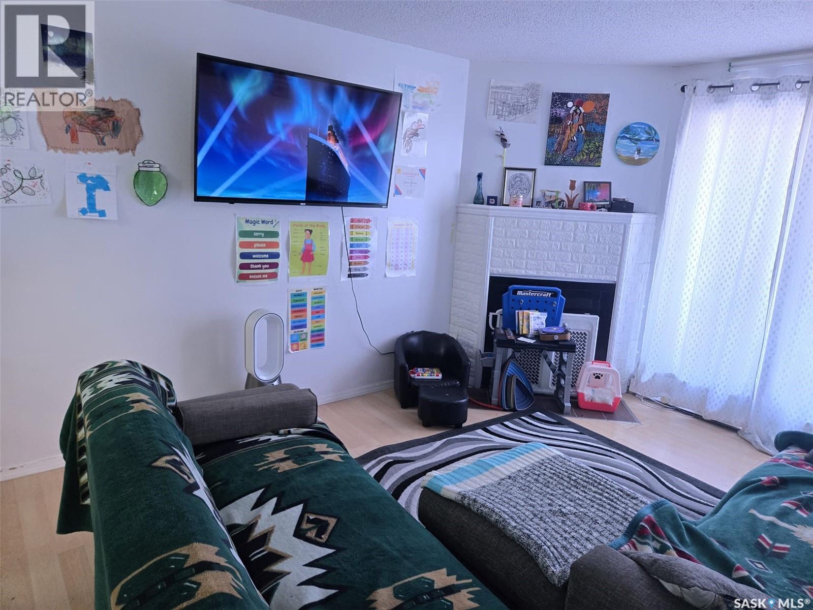 115a 4040 8th Street E Property Photo 6