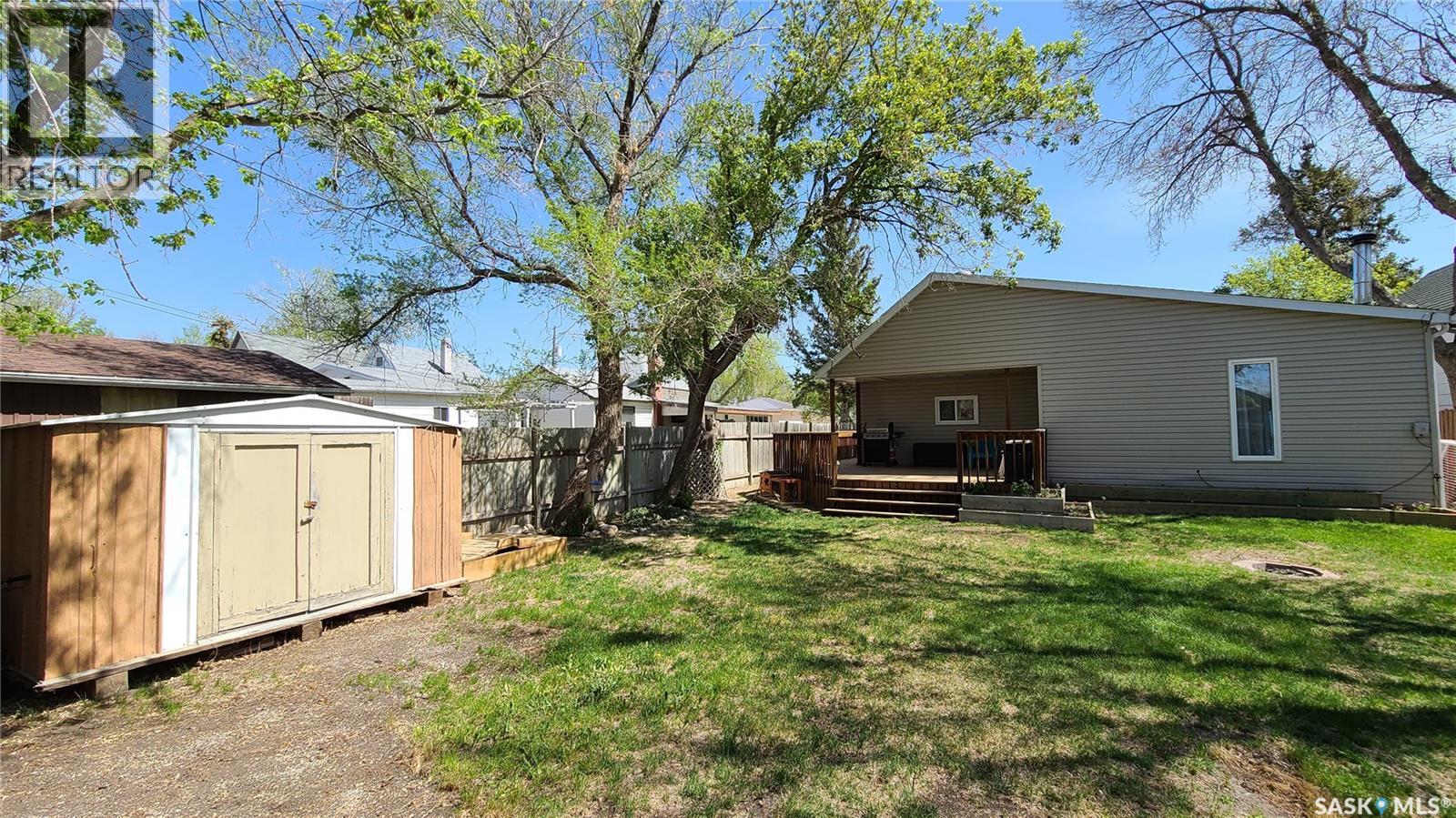 215 Mergens Street Property Photo 27