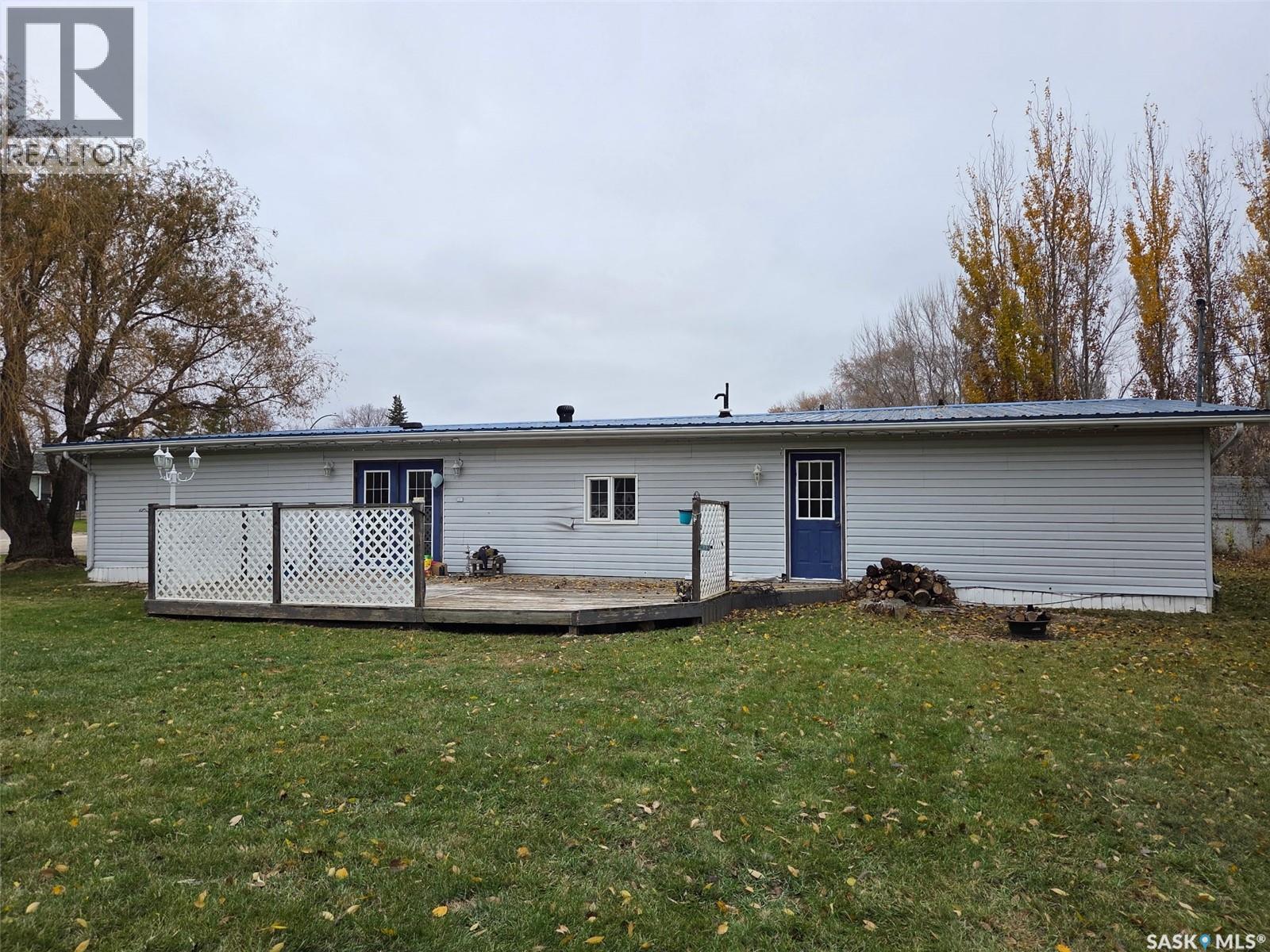 720 Maple Drive Property Photo 4