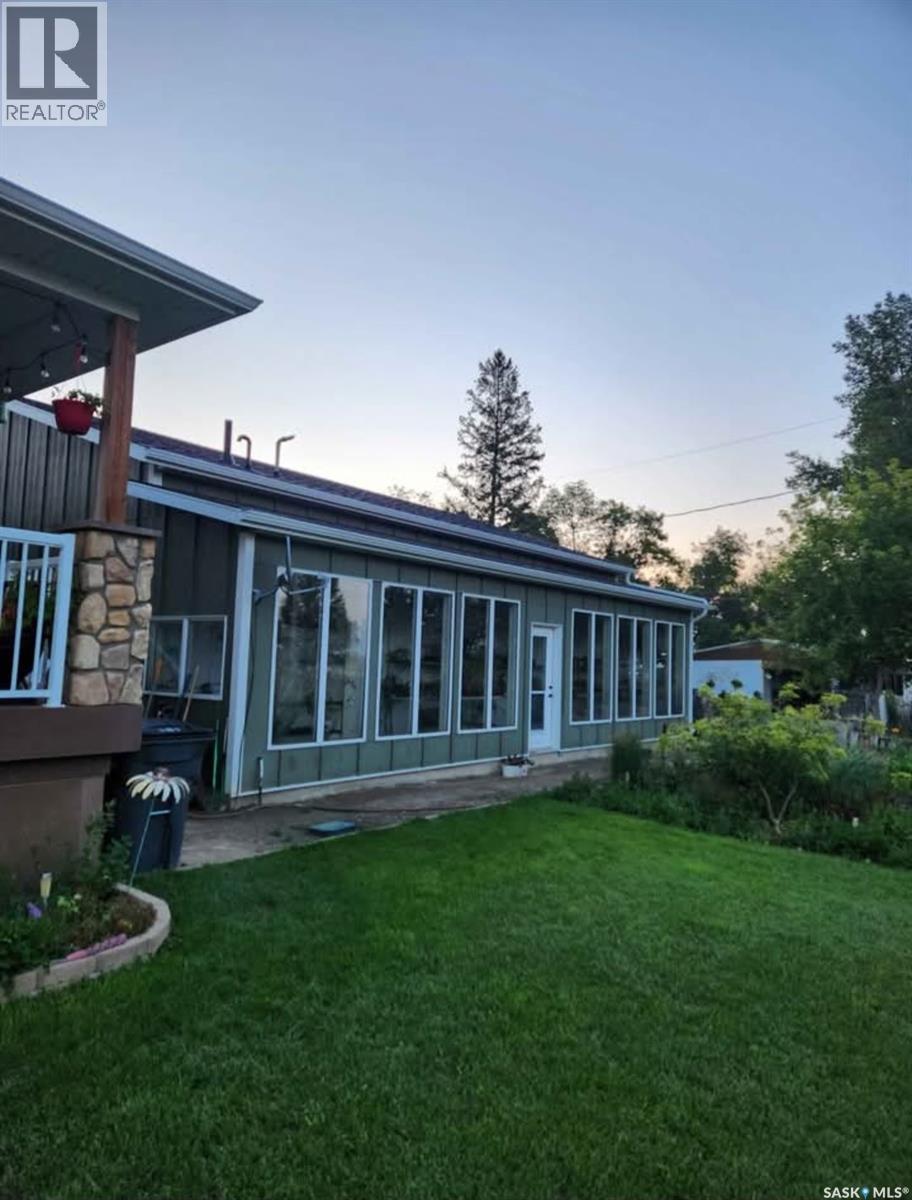 105 Francis Street Property Photo 4