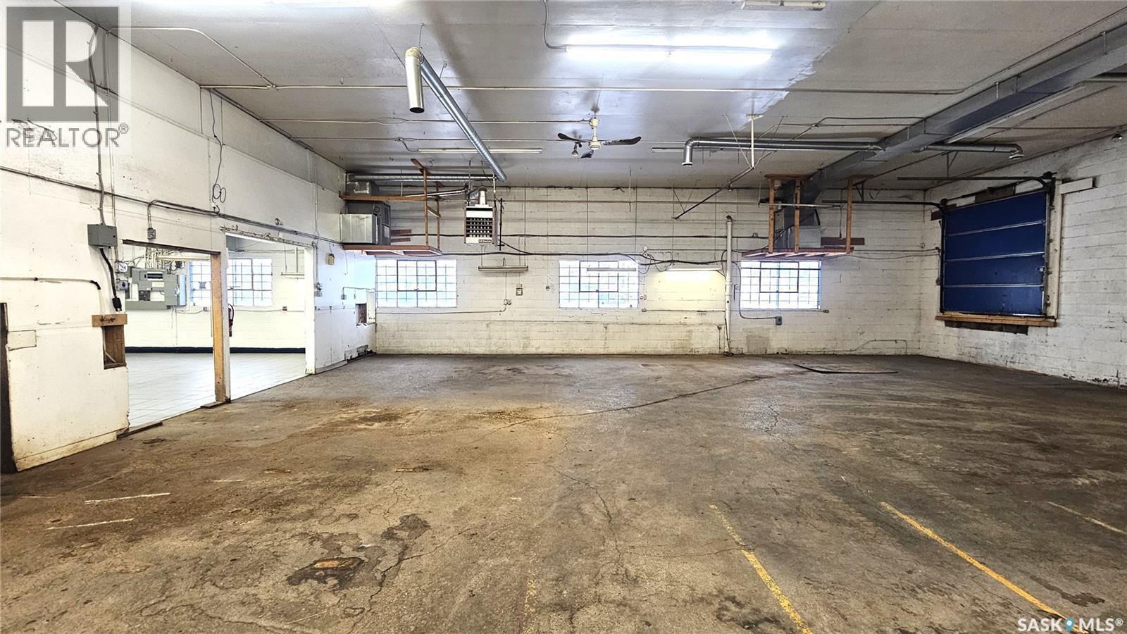50 Manitoba Street E Property Photo 10