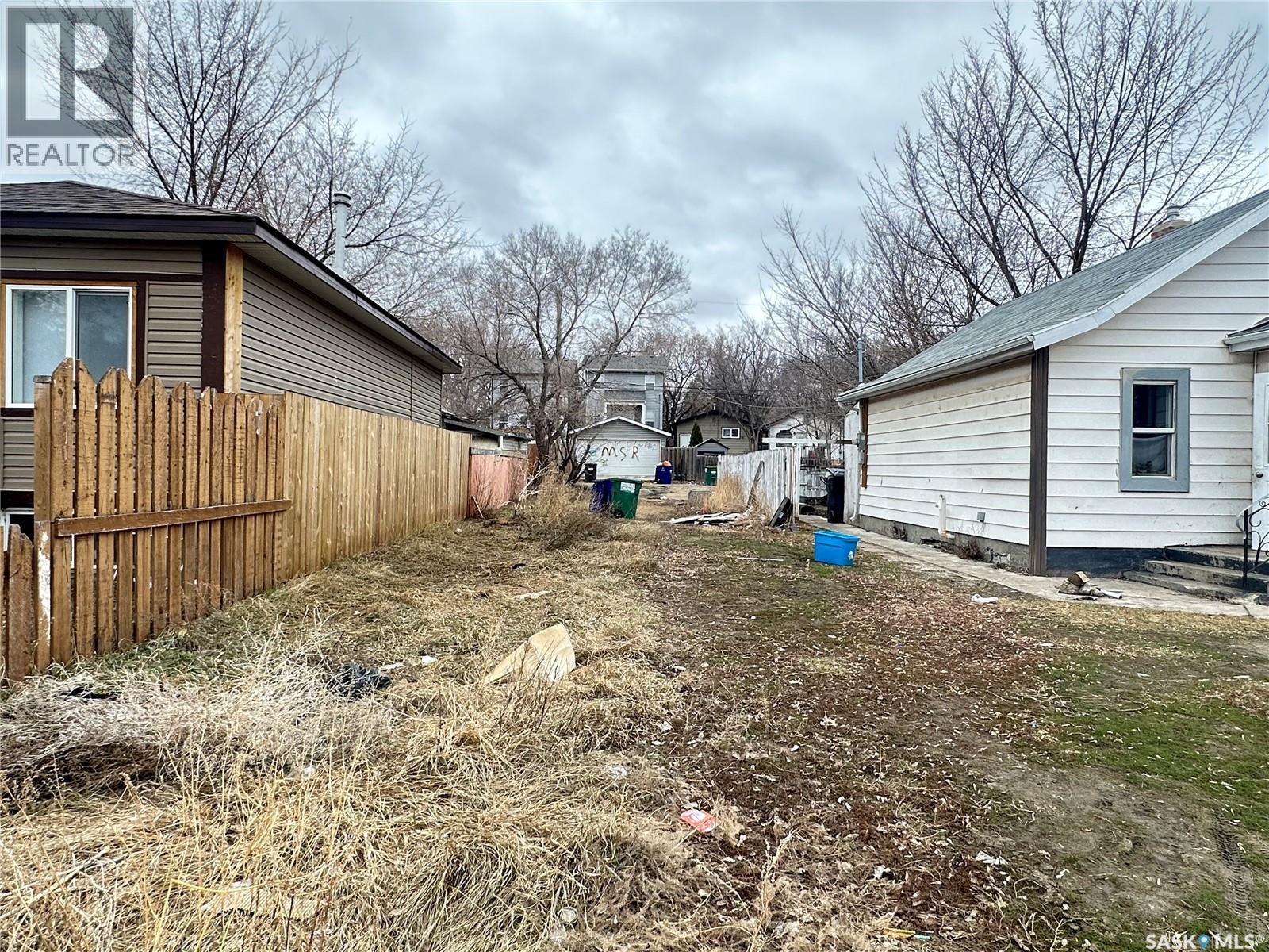 129 M Avenue S Property Photo 4