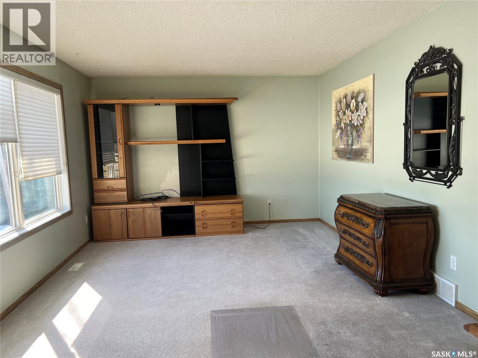 Serhan Acreage Property Photo 10