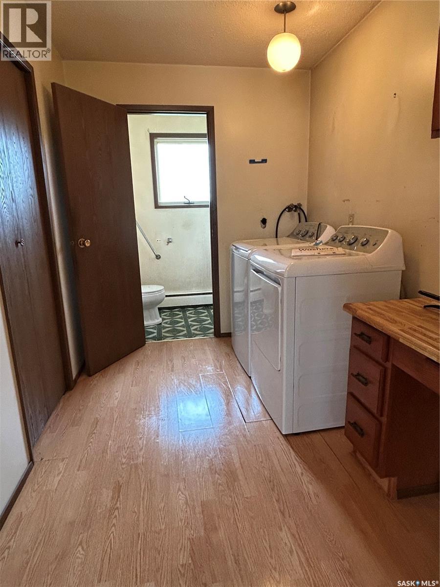 98 Main Street Property Photo 18