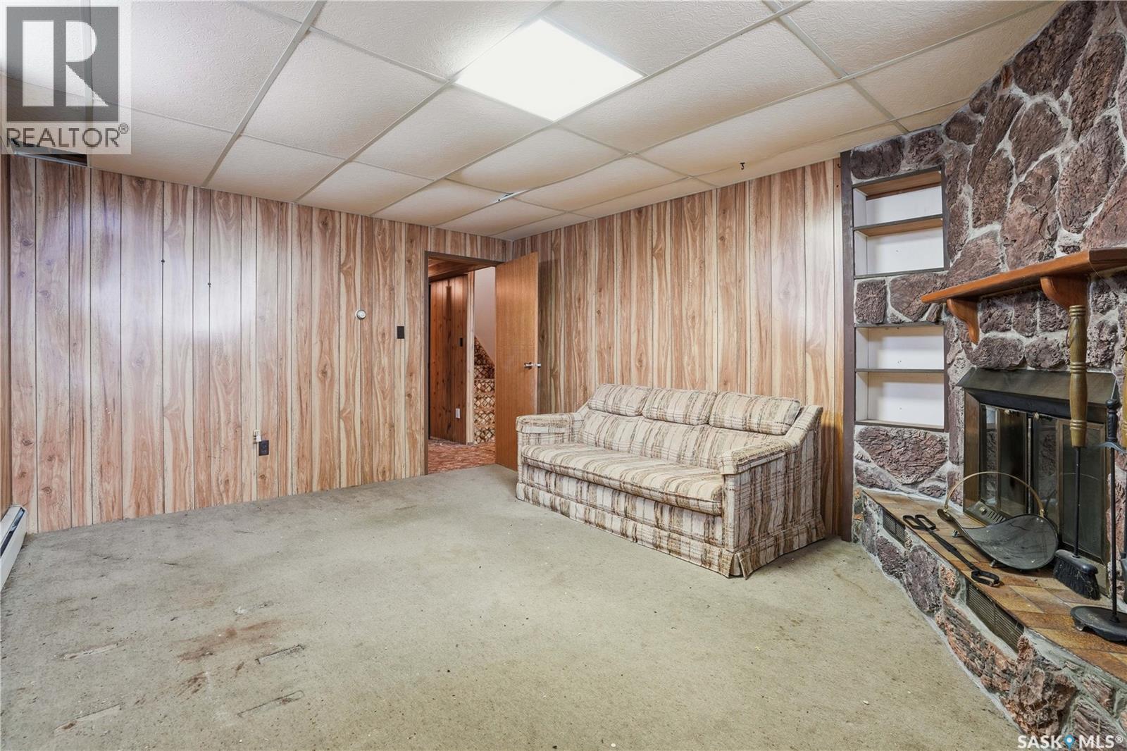 98 Main Street Property Photo 24
