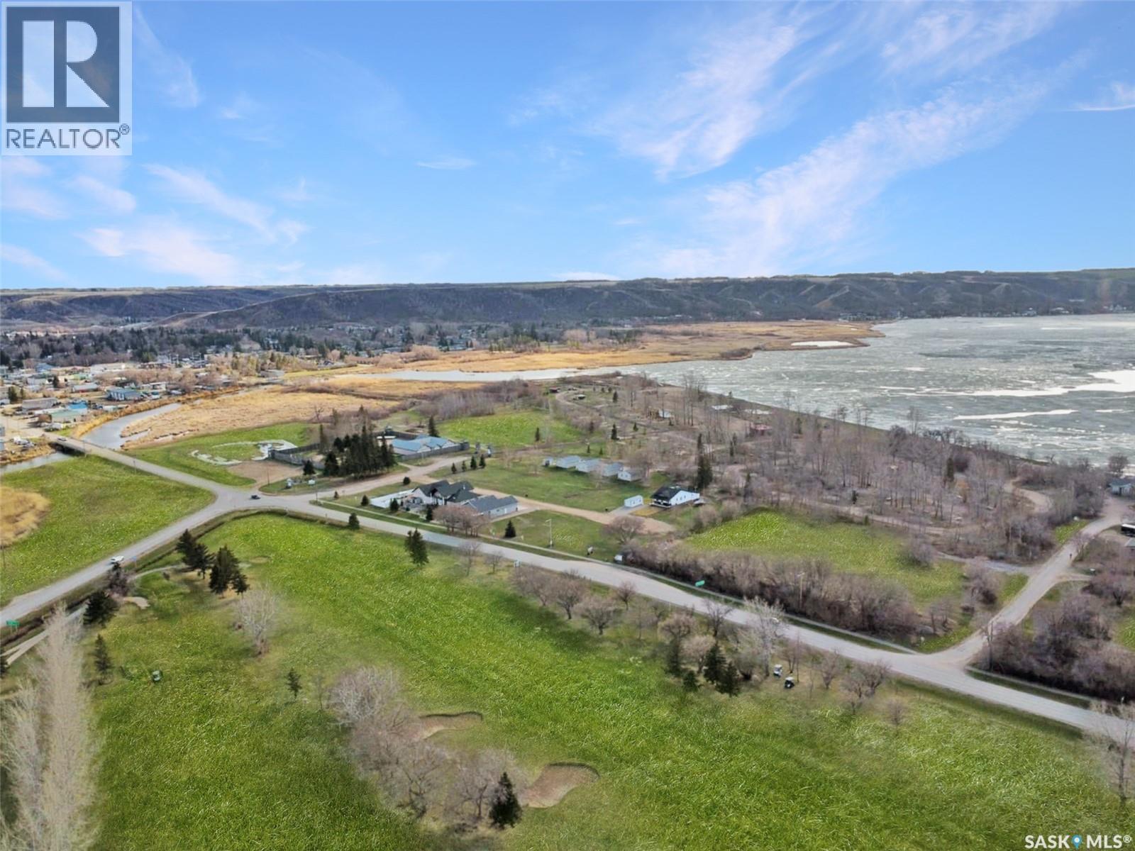 103 Echo Ridge Bay Property Photo 5