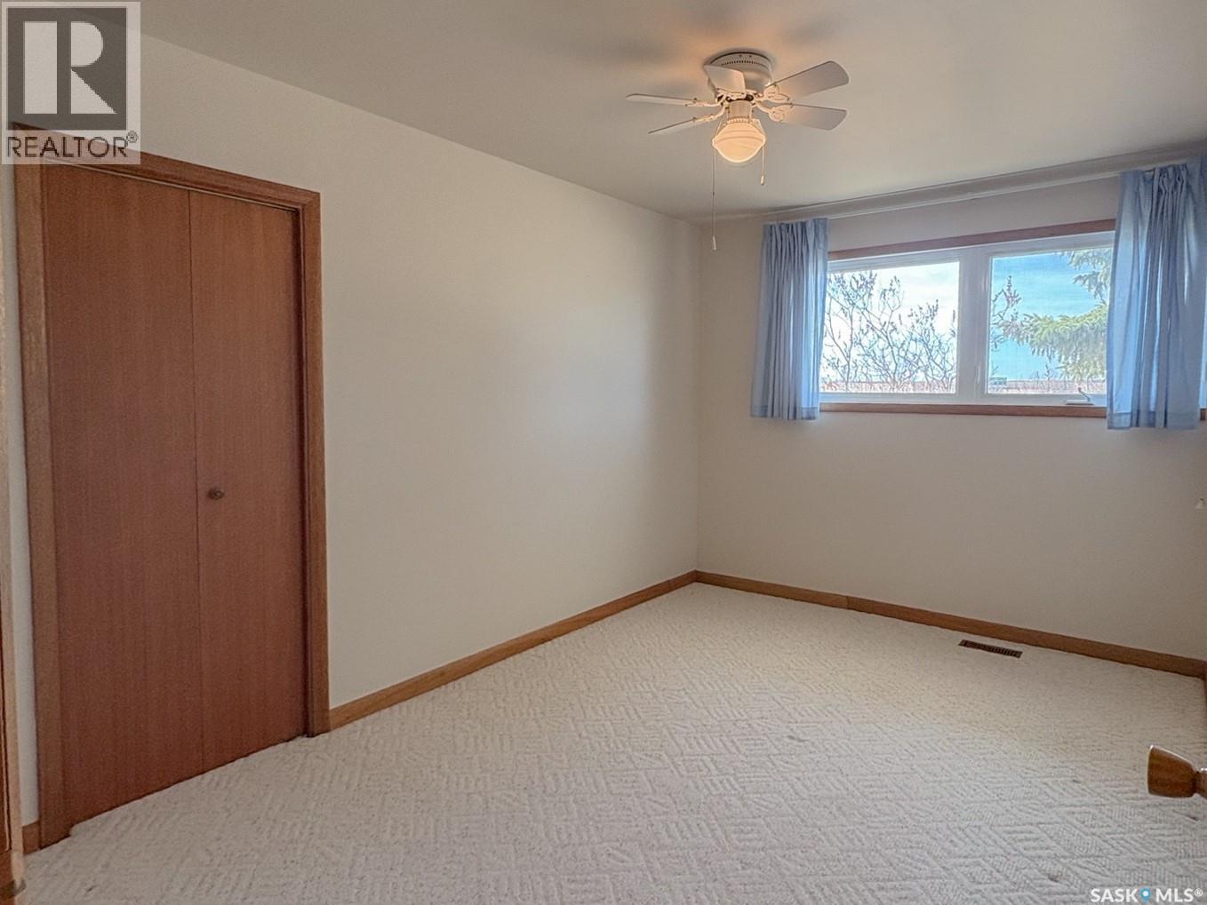 402 Fourth Street Property Photo 15