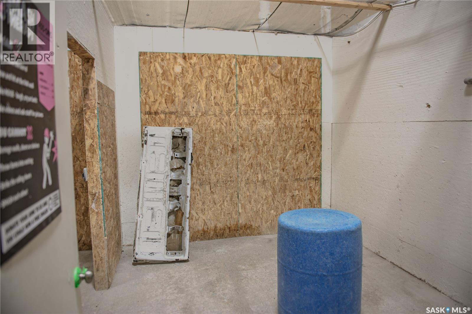 90 4019 Aronec Avenue Property Photo 18