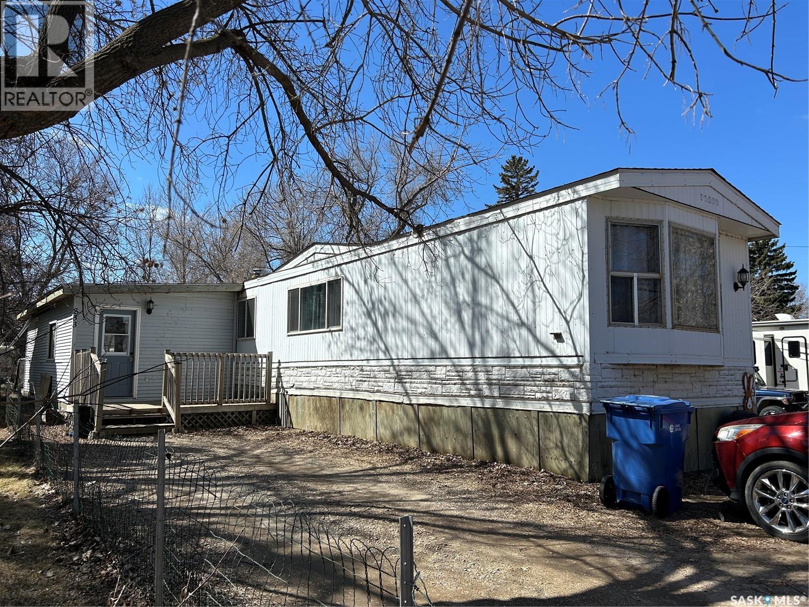 833 Beryl Avenue Property Photo 1