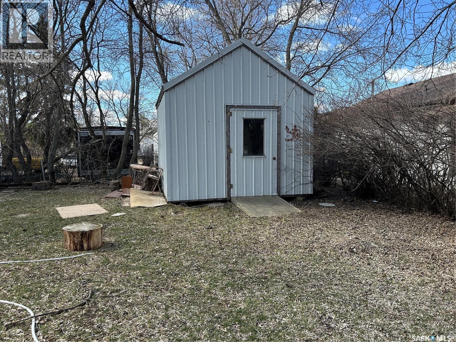 833 Beryl Avenue Property Photo 14