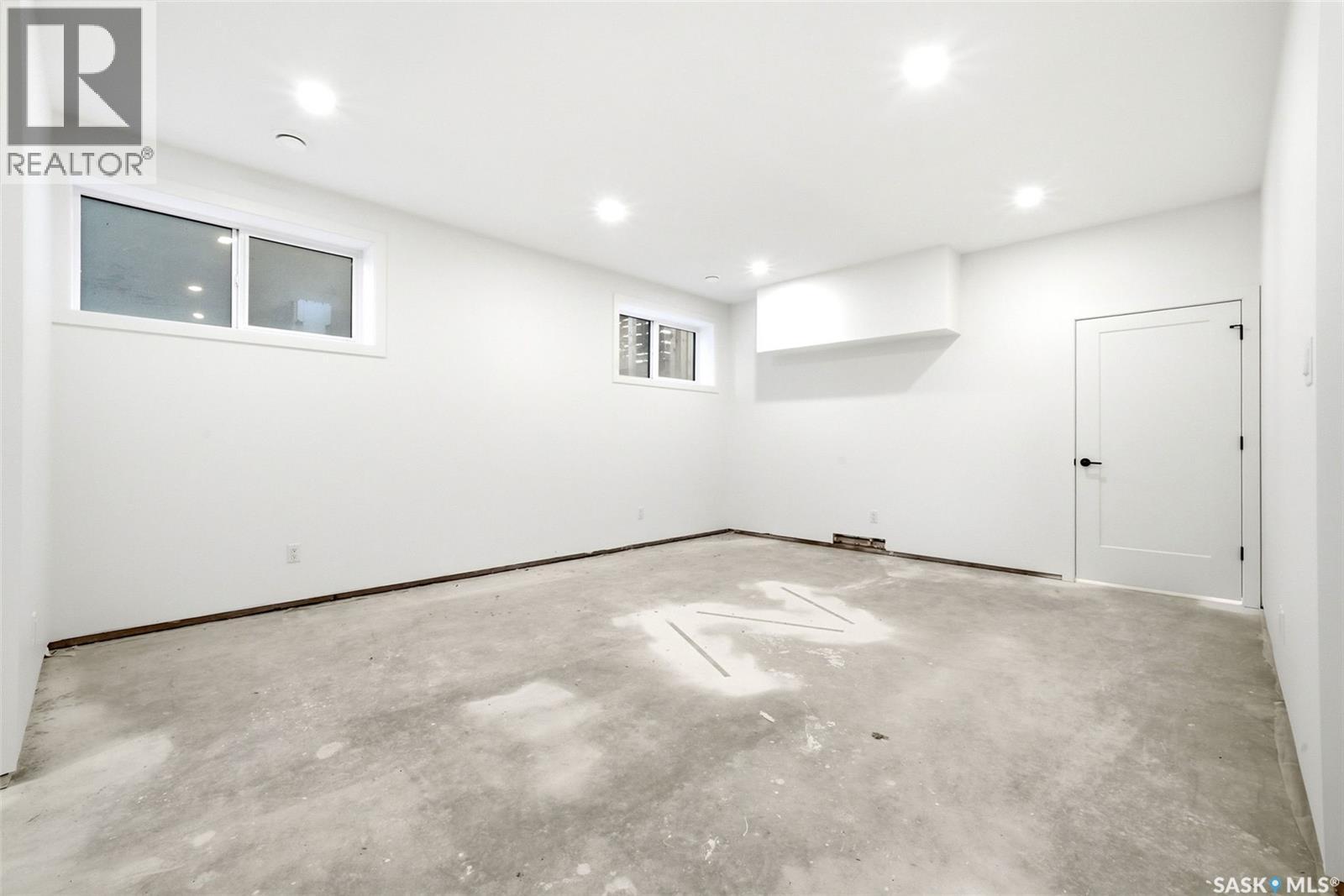 3917 Qu'appelle Drive Property Photo 43